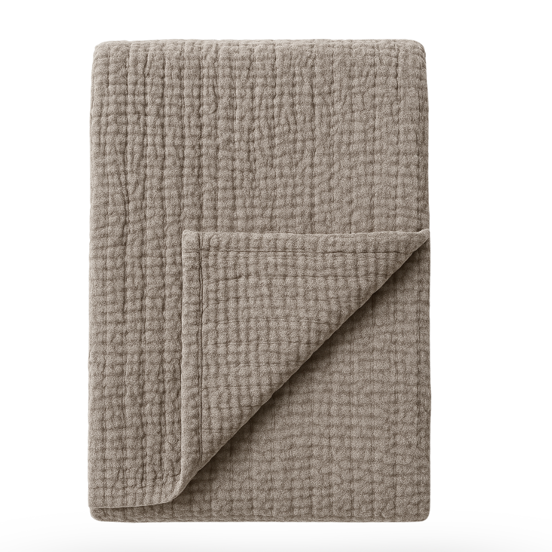 Bari Quilt Collection in Pebble